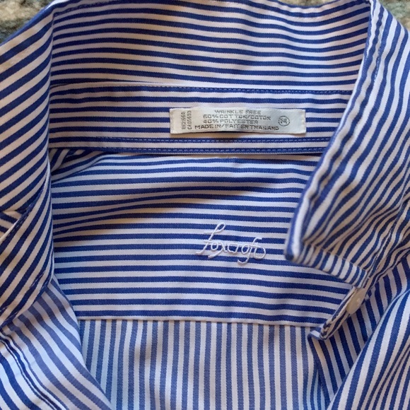 FoxCroft Button Down - Picture 3 of 4